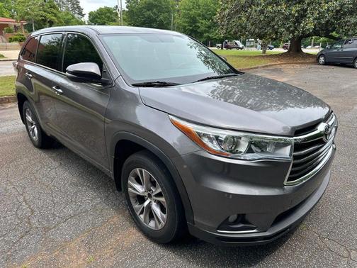 2016 Toyota Highlander LE Plus