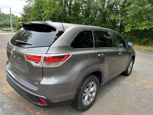 2016 Toyota Highlander LE Plus