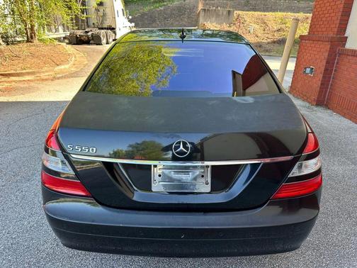 2007 Mercedes-Benz S-Class S 550 Sedan 4D