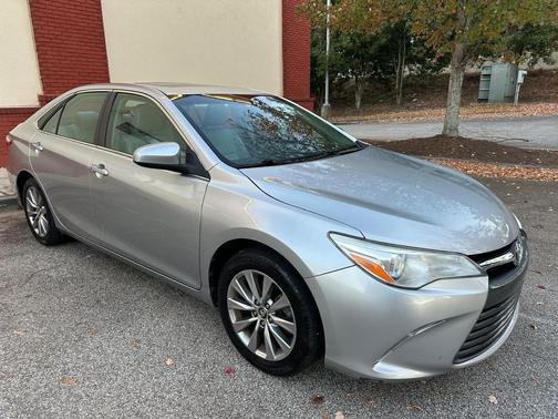 2017 Toyota Camry XLE