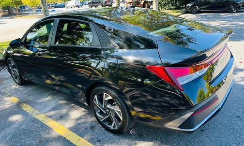 Abyss Black 2025 Hyundai ELANTRA Sport