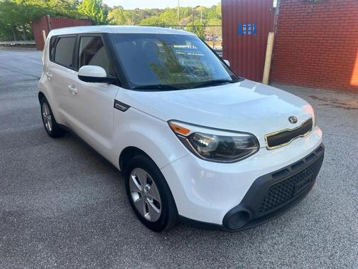 2016 Kia Soul Base