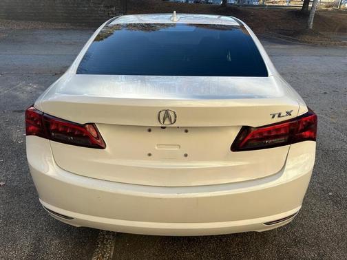 2017 Acura TLX FWD