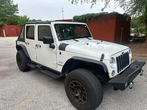 2016 Jeep Wrangler Unlimited Sahara