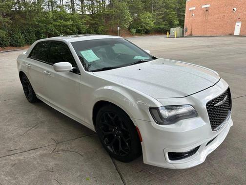 Bright White Clearcoat 2020 Chrysler 300 S