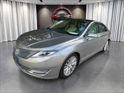 2016 Lincoln MKZ Hybrid Base