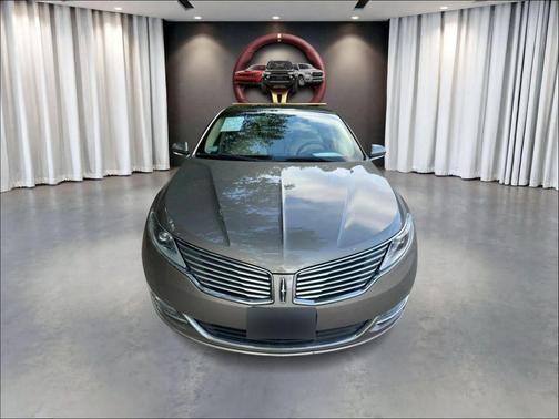 2016 Lincoln MKZ Hybrid Base
