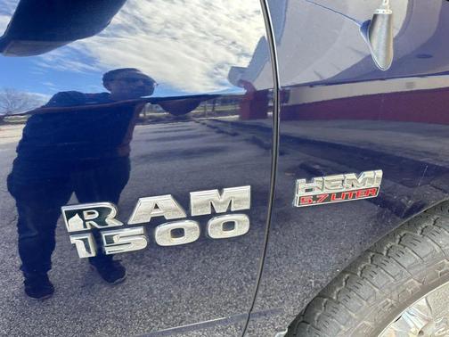 True Blue Pearlcoat 2016 RAM 1500 Big Horn