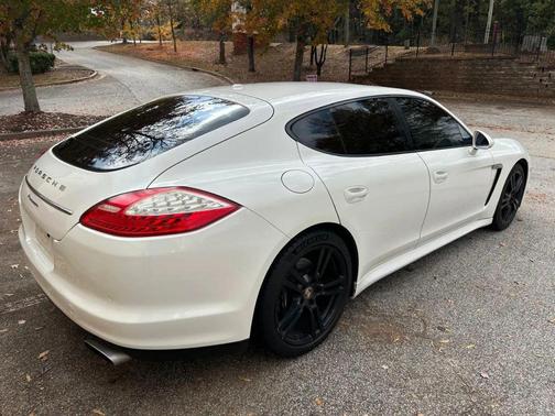 2012 Porsche Panamera 4