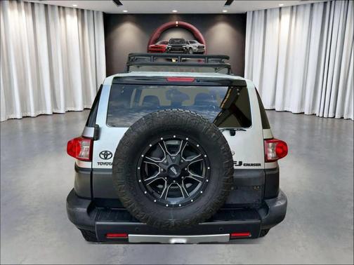 Titanium Metallic 2007 Toyota FJ Cruiser Base