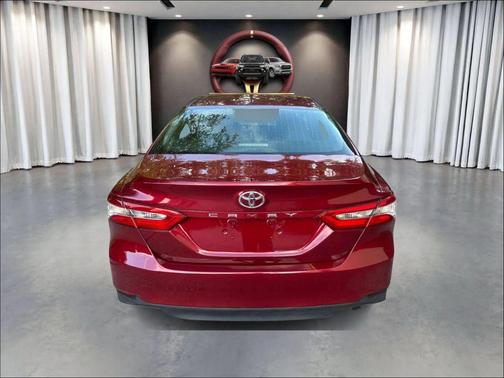 Ruby Flare Pearl 2018 Toyota Camry LE
