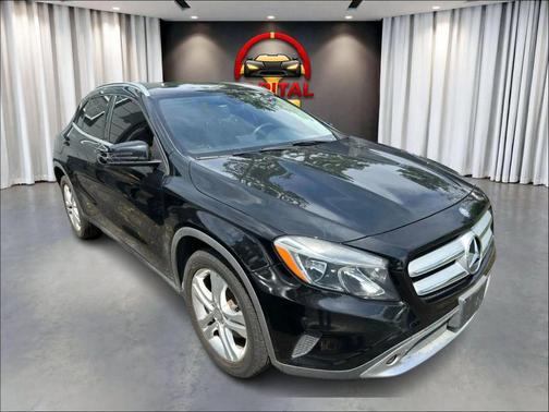 Black 2015 Mercedes-Benz GLA-Class 4MATIC