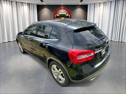 Black 2015 Mercedes-Benz GLA-Class 4MATIC
