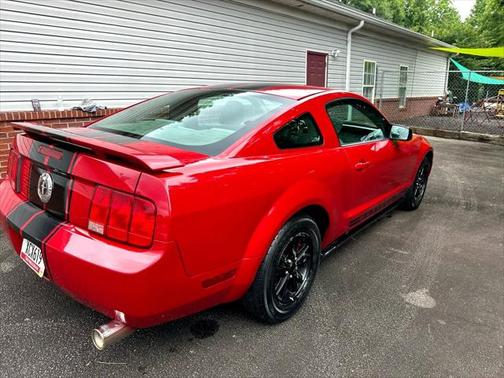 2007 Ford Mustang Premium