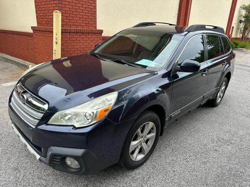 Deep Indigo Pearl 2013 Subaru Outback 3.6R Limited