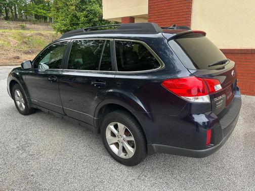 Deep Indigo Pearl 2013 Subaru Outback 3.6R Limited