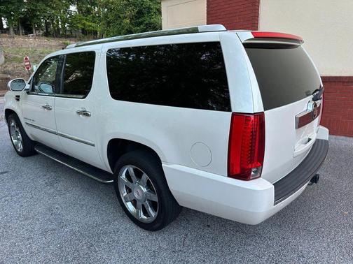2014 Cadillac Escalade ESV Sport