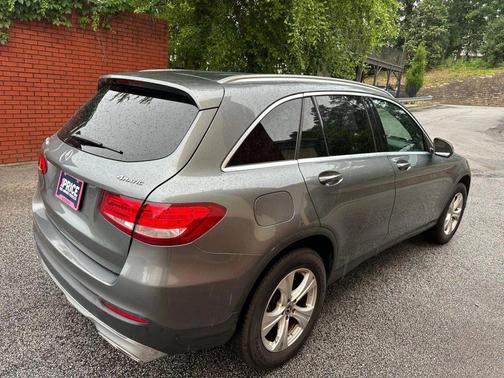 2017 Mercedes-Benz GLC 300 4MATIC