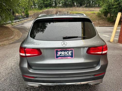 2017 Mercedes-Benz GLC 300 4MATIC