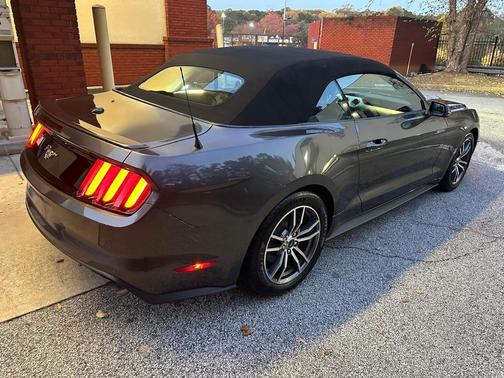 2015 Ford Mustang EcoBoost Premium
