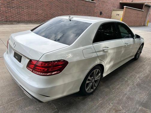 2016 Mercedes-Benz E-Class E 350 Sedan 4D