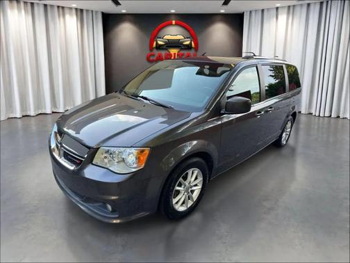 Granite Pearlcoat 2019 Dodge Grand Caravan SXT