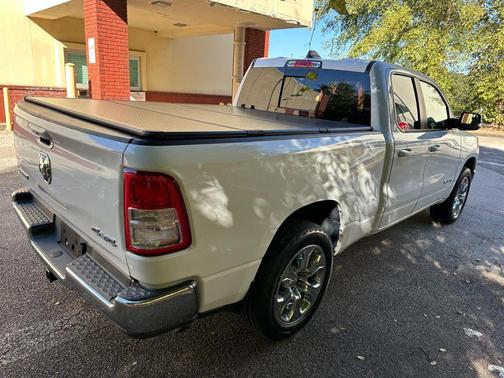 Bright White Clearcoat 2022 RAM 1500 Big Horn/Lone Star