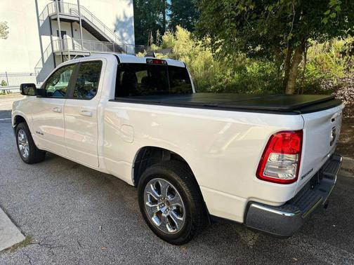 Bright White Clearcoat 2022 RAM 1500 Big Horn/Lone Star