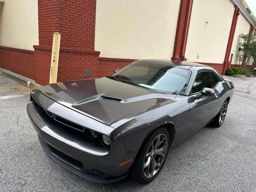 Granite Crystal Metallic Clearcoat 2015 Dodge Challenger SXT