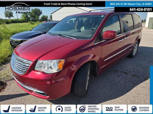 2016 Chrysler Town & Country Touring