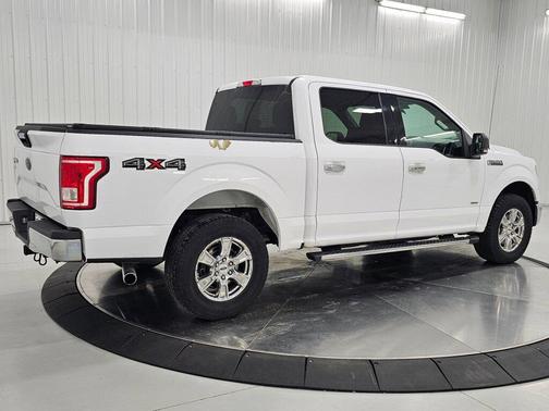 Oxford White 2016 Ford F-150 XLT