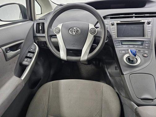 2010 Toyota Prius One