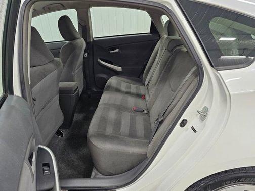 2010 Toyota Prius One