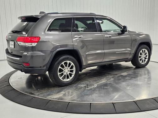 Granite Crystal Metallic Clearcoat 2015 Jeep Grand Cherokee Limited