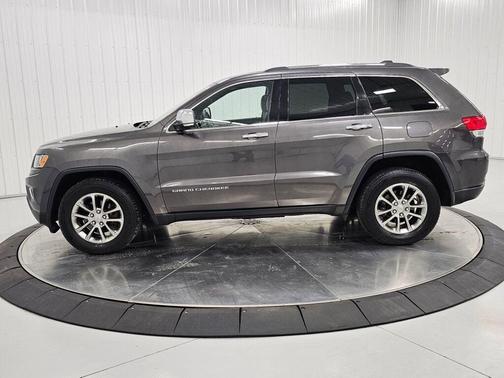 Granite Crystal Metallic Clearcoat 2015 Jeep Grand Cherokee Limited