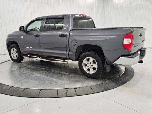 2018 Toyota Tundra SR5