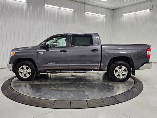 2018 Toyota Tundra SR5