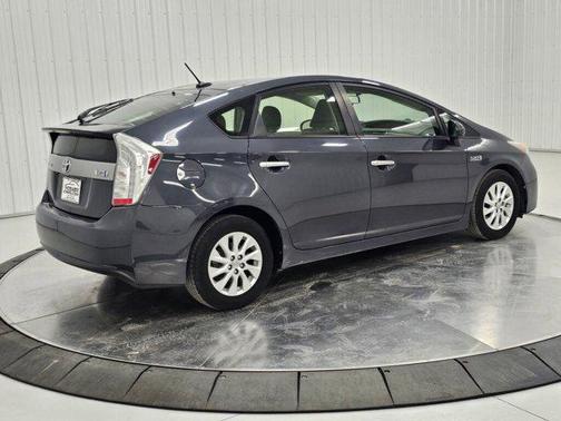 2013 Toyota Prius Plug-in Base