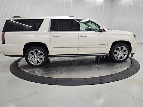 White Diamond Tricoat 2015 GMC Yukon XL 1500 Denali