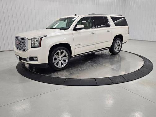 White Diamond Tricoat 2015 GMC Yukon XL 1500 Denali