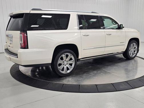White Diamond Tricoat 2015 GMC Yukon XL 1500 Denali