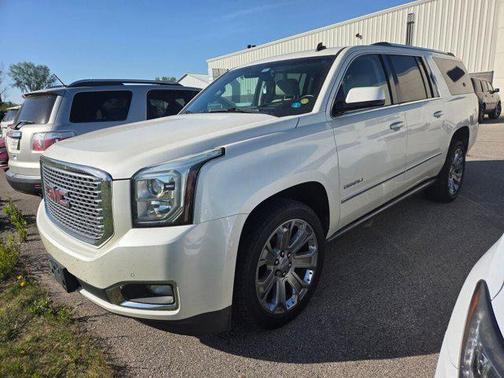 White Diamond Tricoat 2015 GMC Yukon XL 1500 Denali
