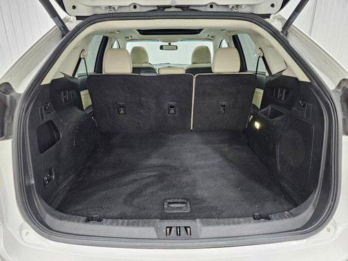 White Platinum Clearcoat Metallic 2015 Ford Edge Titanium