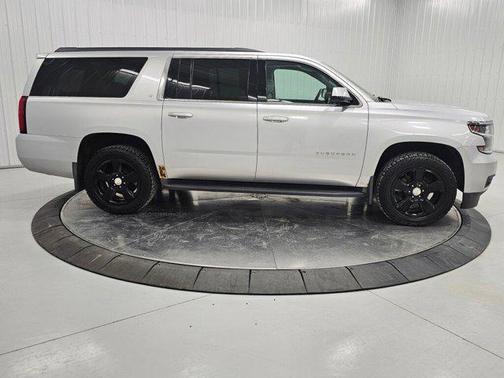 Silver Ice Metallic 2015 Chevrolet Suburban 1500 LT