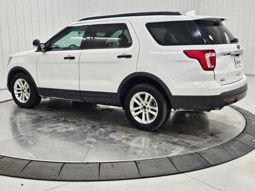 2016 Ford Explorer Base
