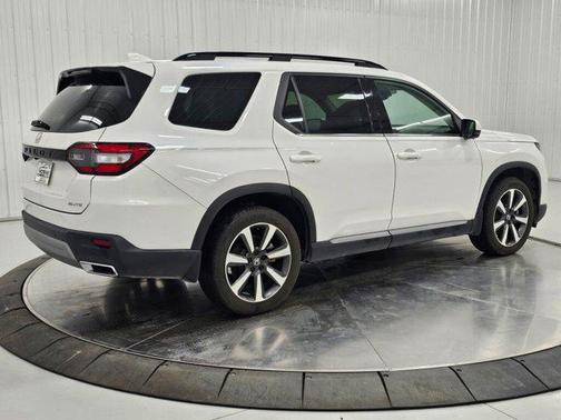 2024 Honda Pilot Elite