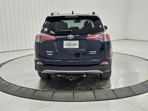 2017 Toyota RAV4 Hybrid SE