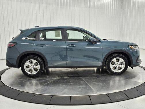 Nordic Forest Pearl 2025 Honda HR-V LX