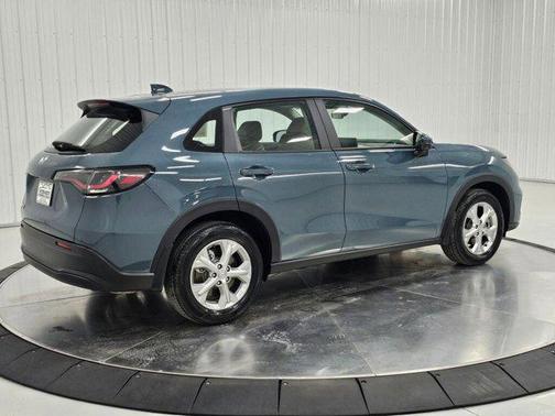 Nordic Forest Pearl 2025 Honda HR-V LX