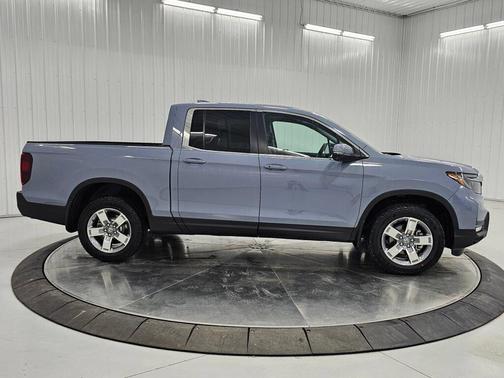 Sonic Gray Pearl 2026 Honda Ridgeline RTL